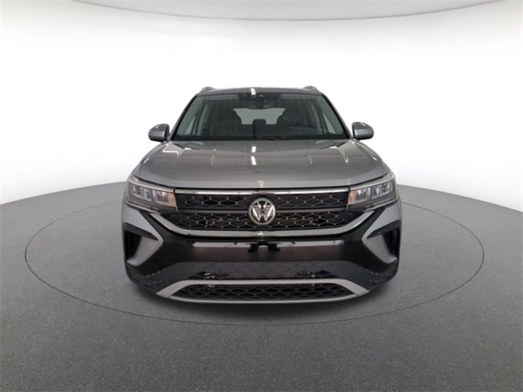 Used 2023 Volkswagen Taos 1.5T SE SUV