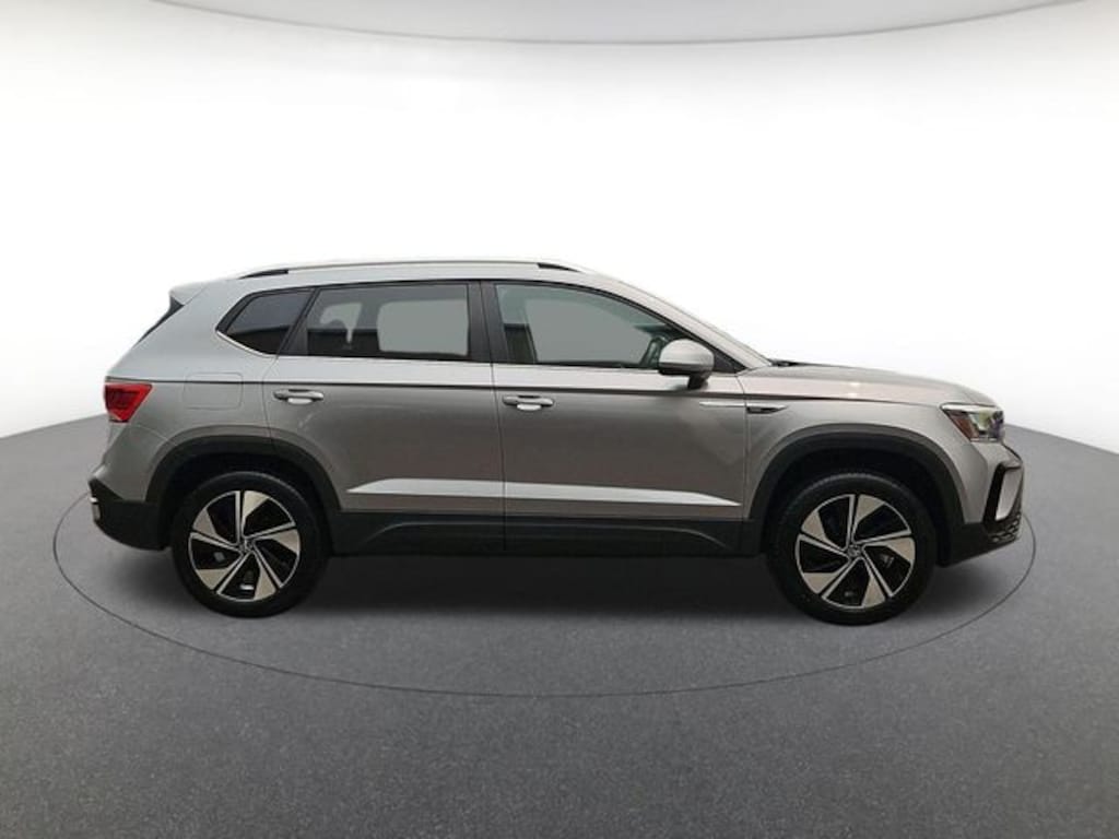 Used 2023 Volkswagen Taos 1.5T SE SUV