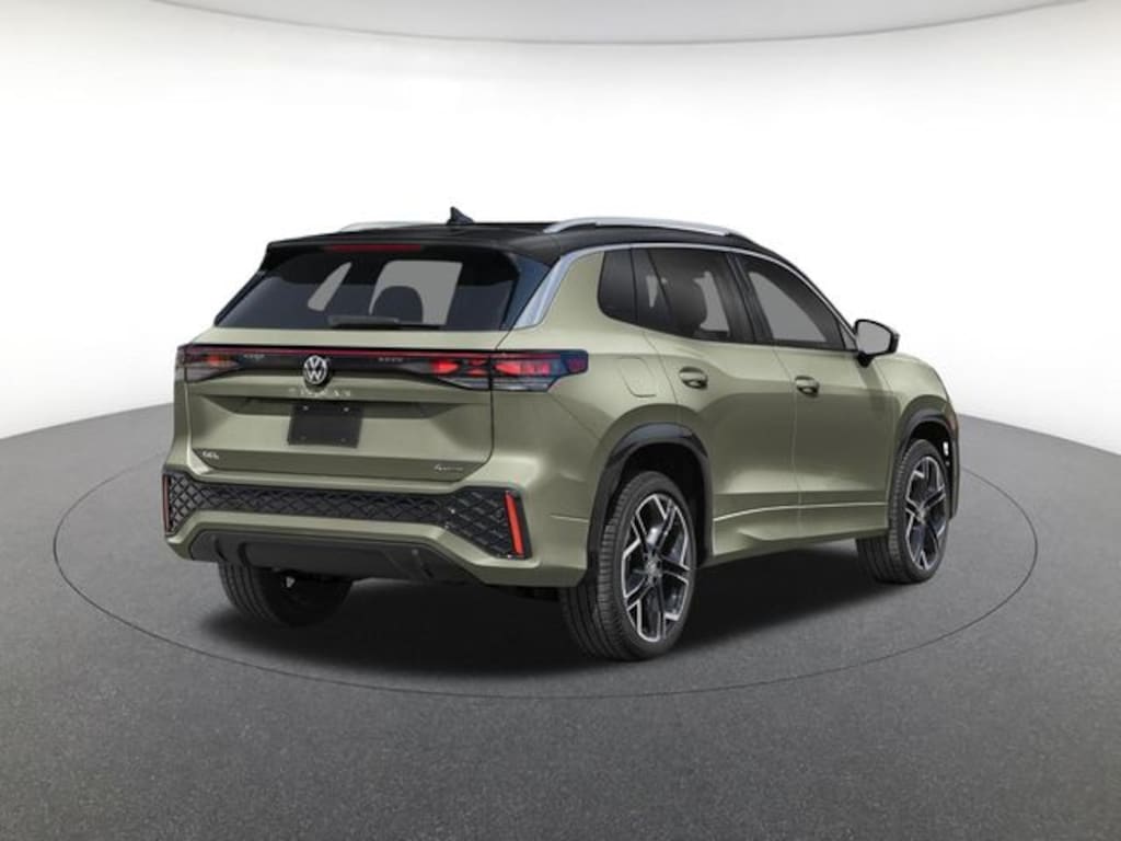New 2026 Volkswagen Tiguan SEL R-Line Turbo SUV