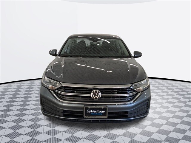 2024 Volkswagen Jetta 1.5T SE photo 2