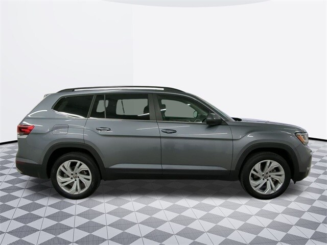 2022 Volkswagen Atlas V6 SE Technology photo 4