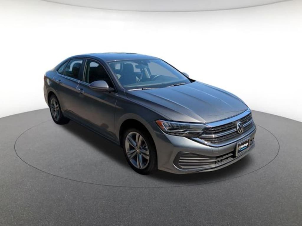 Used 2023 Volkswagen Jetta 1.5T SE Sedan