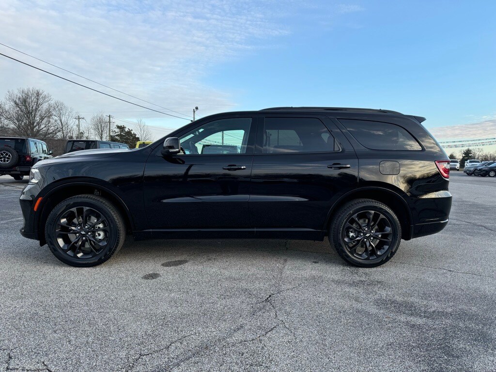 2025 Dodge Durango GT Plus photo 2