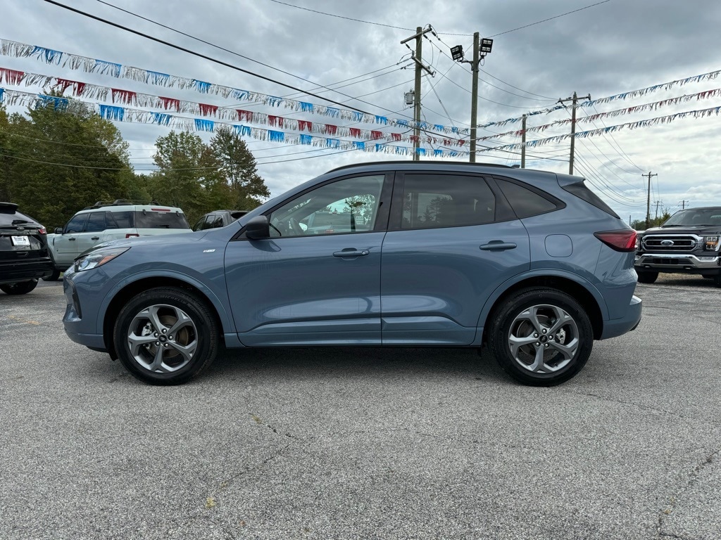 Used 2024 Ford Escape ST-Line with VIN 1FMCU9MNXRUA24092 for sale in North Vernon, IN