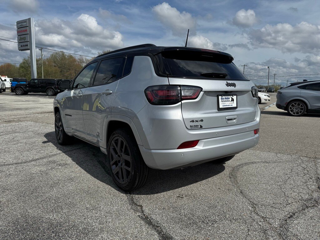 2025 Jeep Compass Limited photo 3