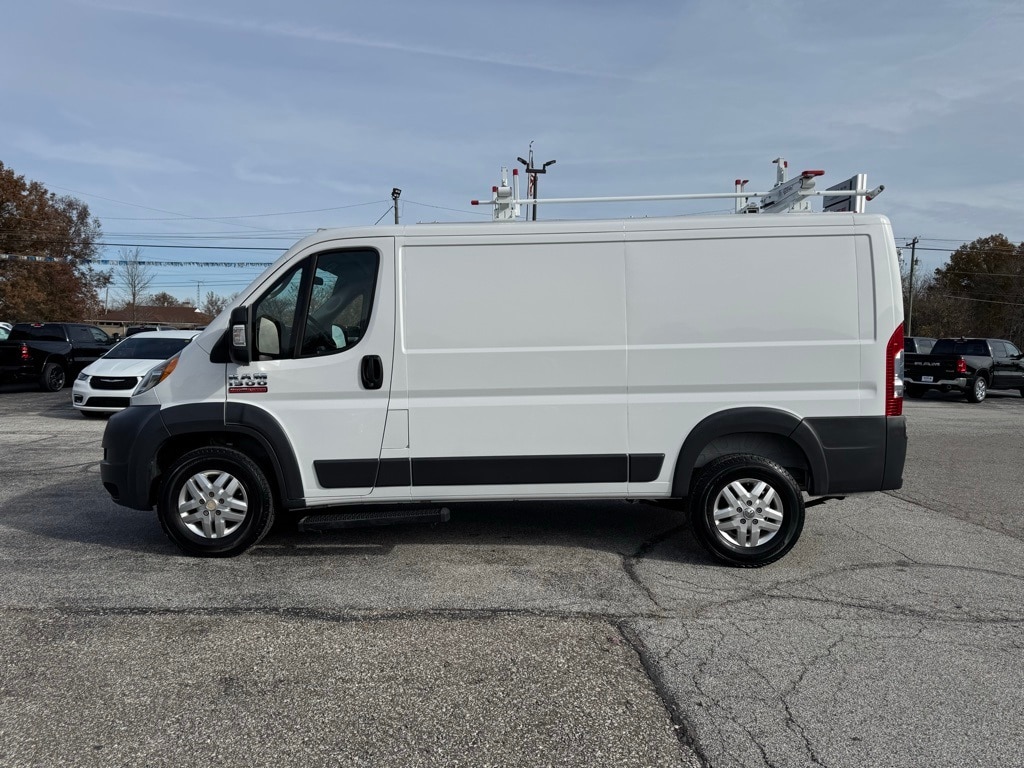 Used 2017 RAM ProMaster Cargo Van Base with VIN 3C6TRVAG6HE549899 for sale in North Vernon, IN