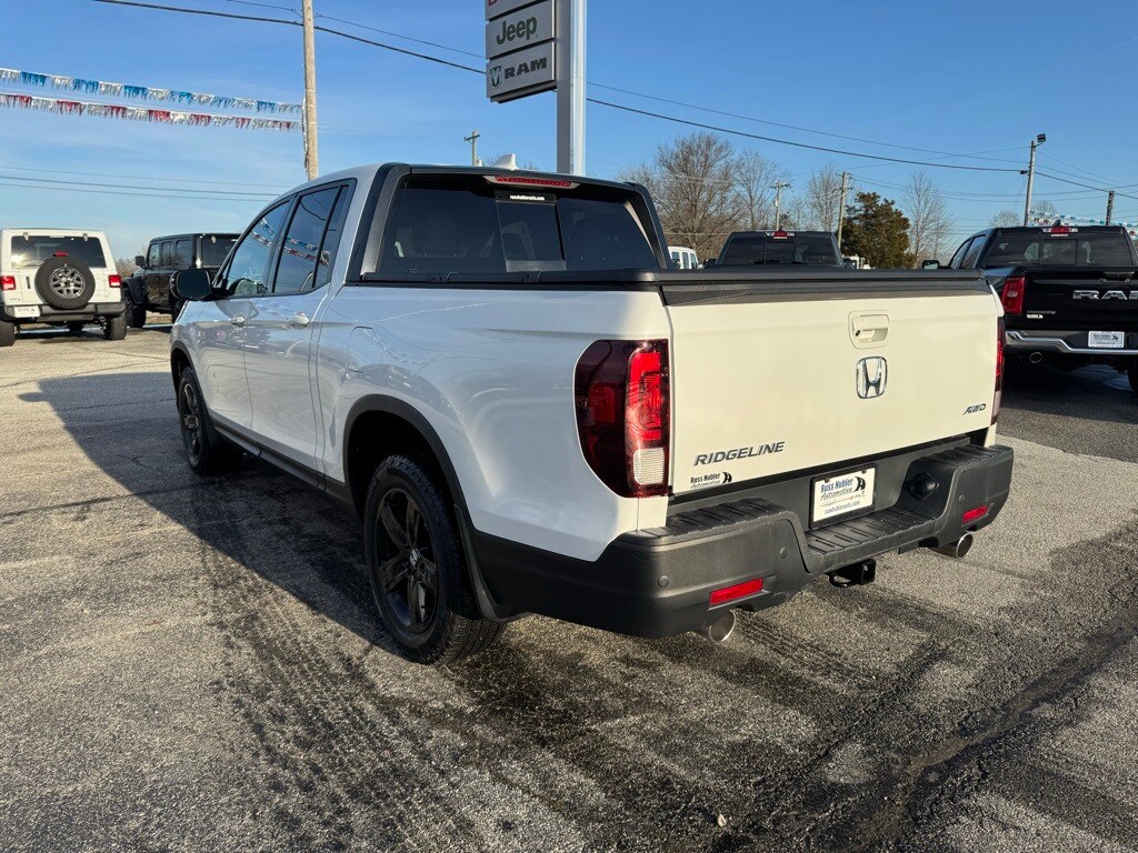 Used 2022 Honda Ridgeline Black Edition Truck