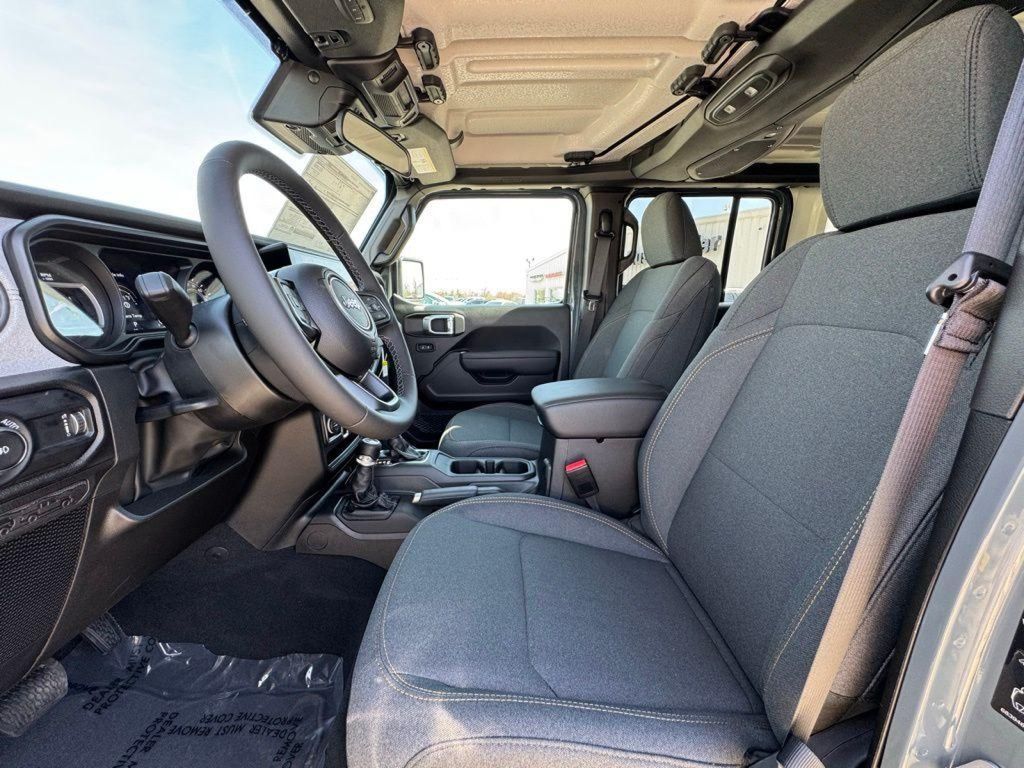 2025 Jeep Wrangler 4-Door Sport S - Photo 18