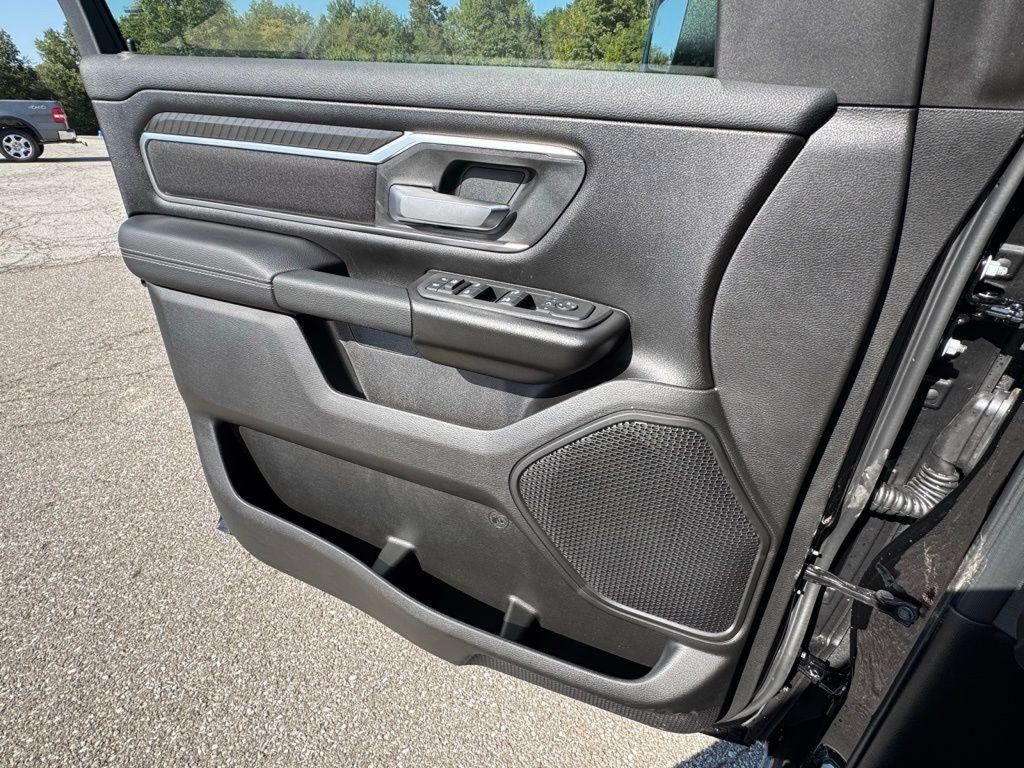 2026 RAM 1500 Big Horn/Lone Star - Photo 25