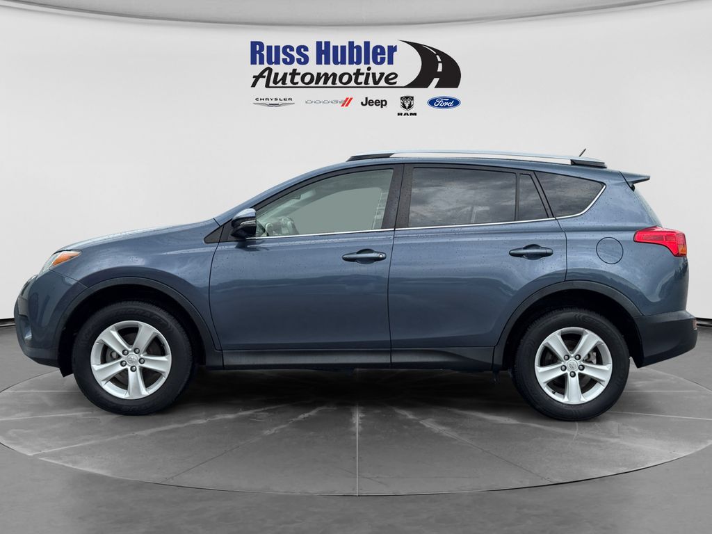 Used 2014 Toyota RAV4 XLE with VIN JTMRFREVXED059541 for sale in North Vernon, IN