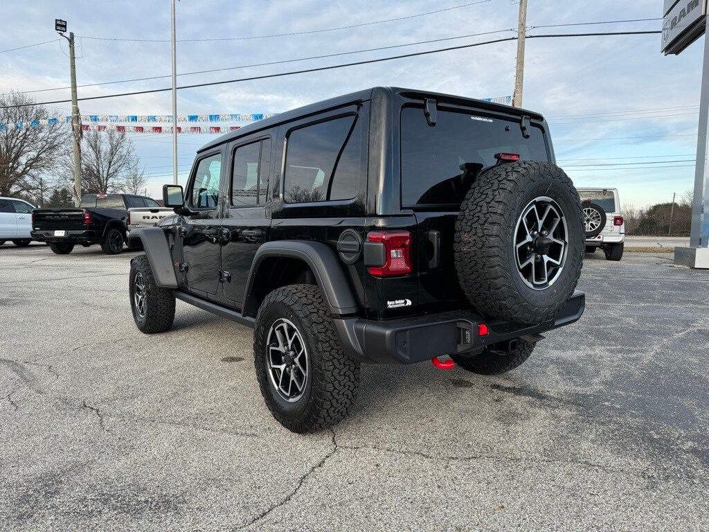 2025 Jeep Wrangler Rubicon photo 3
