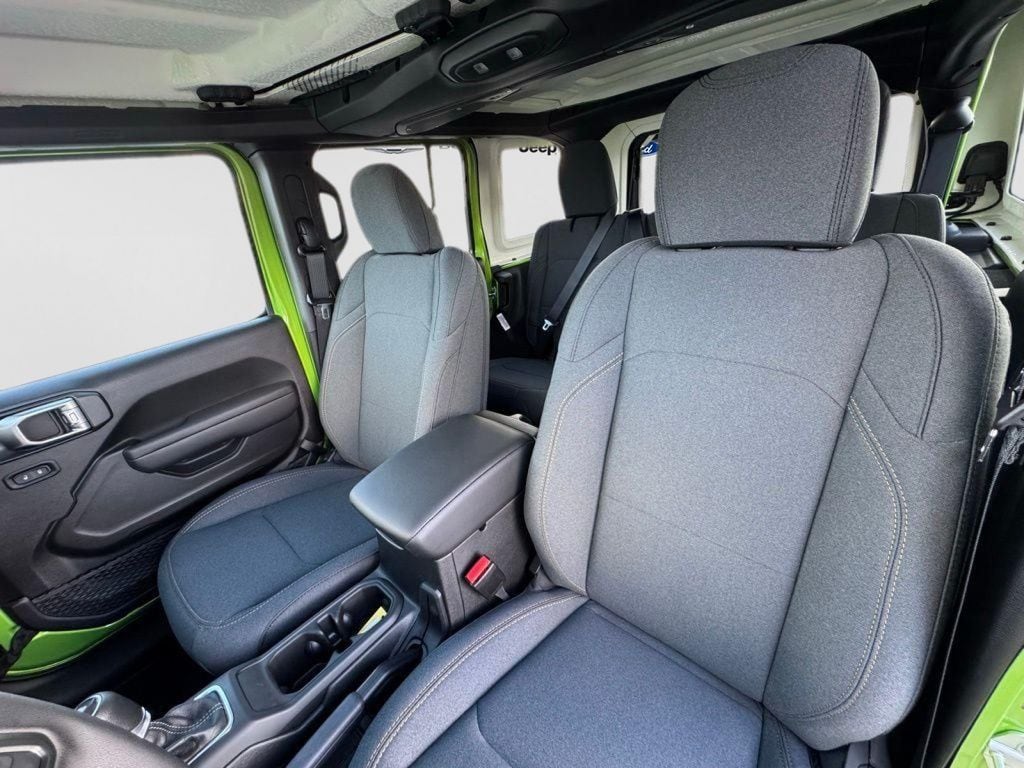 2025 Jeep Wrangler 4-Door Sport S - Photo 15