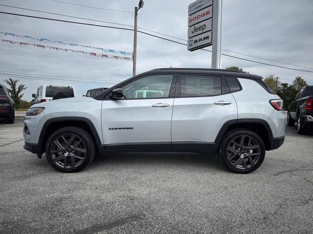 New 2026 Jeep Compass LIMITED ALTITUDE 4X4 Sport Utility