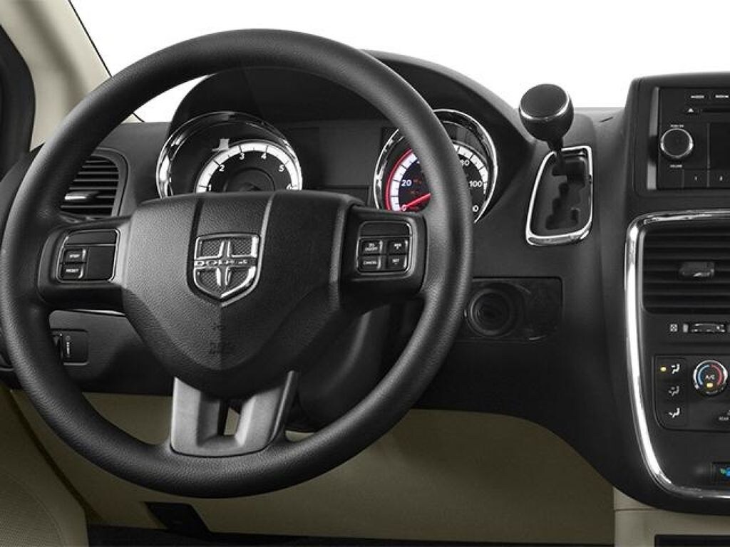 Used 2014 Dodge Grand Caravan SXT Minivan/Van