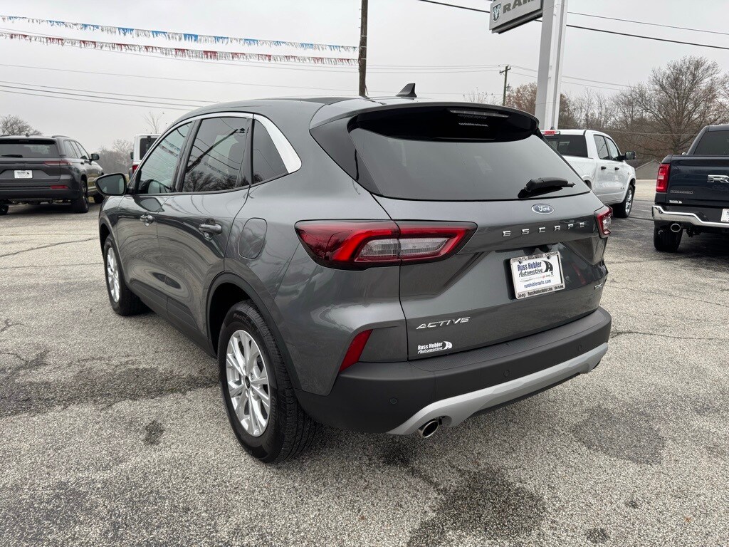 2023 Ford Escape Active photo 3