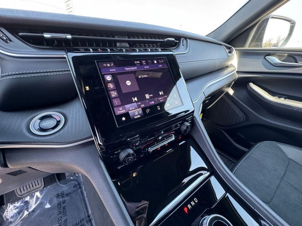 2025 Jeep Grand Cherokee Altitude - Photo 27
