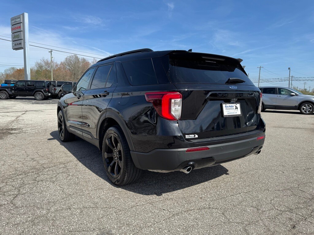 2023 Ford Explorer ST-Line photo 3