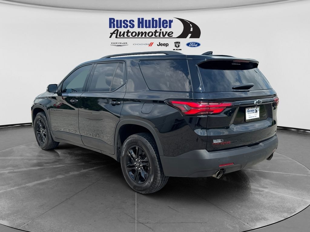 Used 2022 Chevrolet Traverse LT SUV