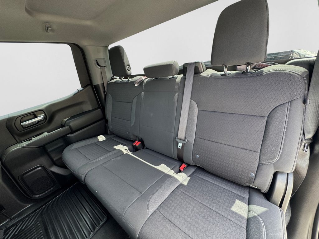 2023 Chevrolet Silverado 1500 Custom - Photo 12