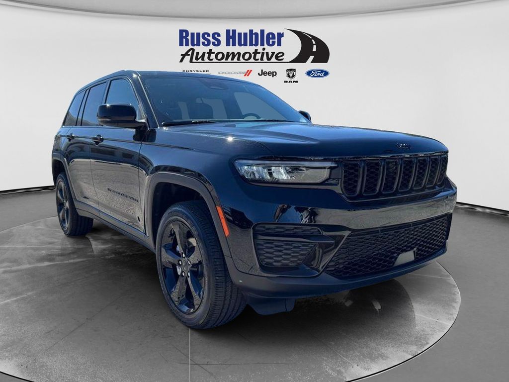 2025 Jeep Grand Cherokee Altitude - Photo 9
