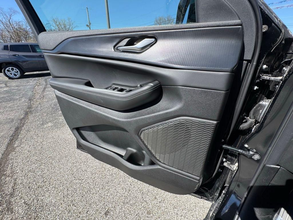 2025 Jeep Grand Cherokee Altitude - Photo 26