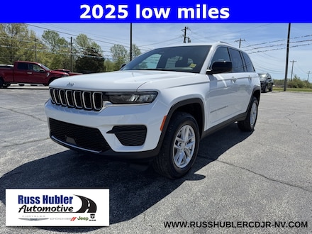 2025 Jeep Grand Cherokee Laredo SUV