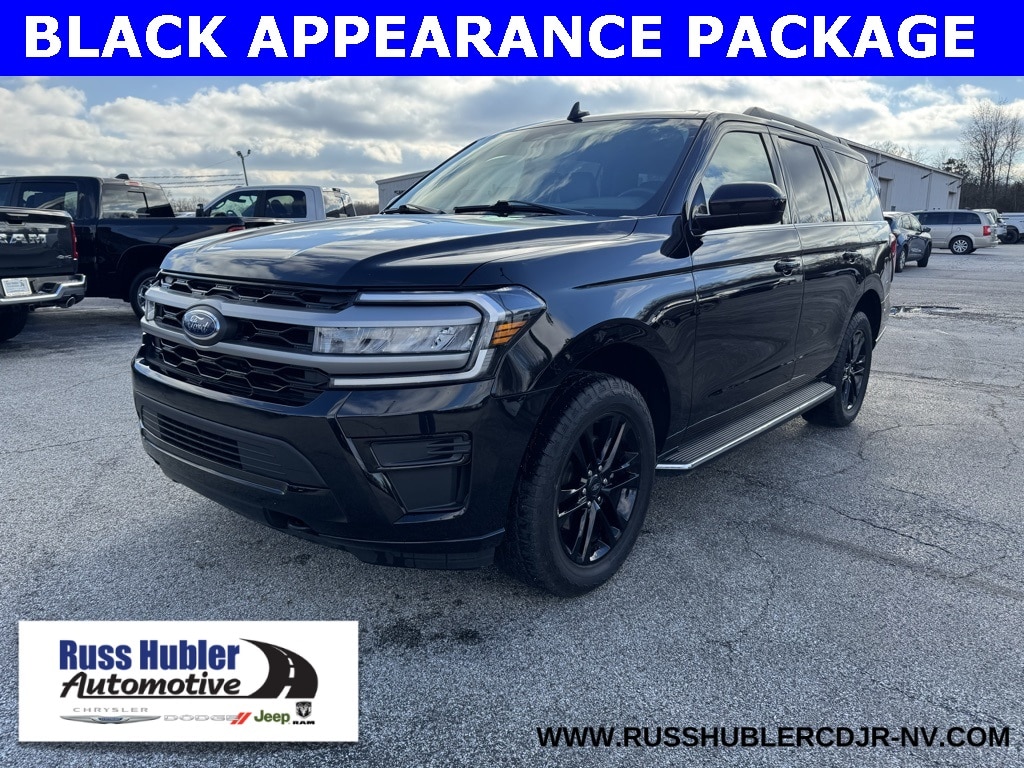 2023 Ford Expedition XLT's photo