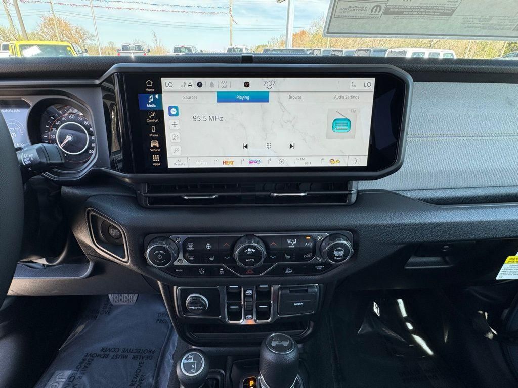 2025 Jeep Wrangler 4-Door Sport S - Photo 28
