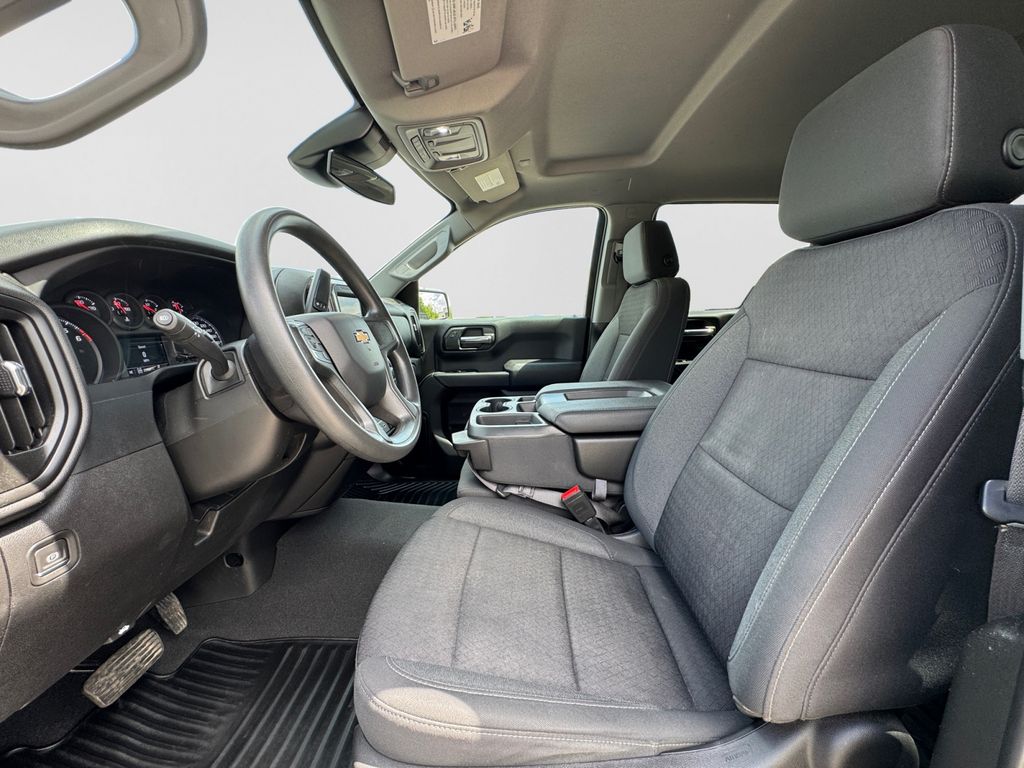 2023 Chevrolet Silverado 1500 Custom - Photo 17