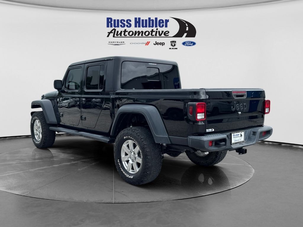 Used 2020 Jeep Gladiator Sport Truck