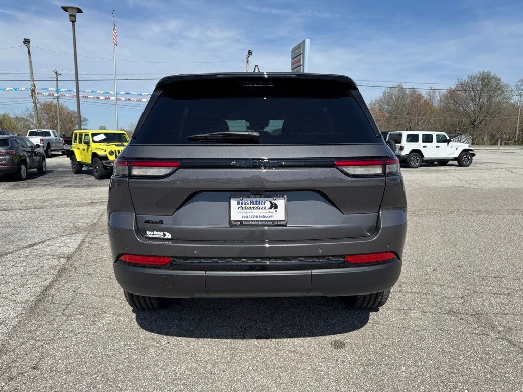 2025 Jeep Grand Cherokee Altitude X photo 4
