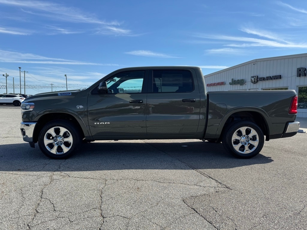 New 2026 Ram 1500 BIG HORN CREW CAB 4X4 5'7 BOX Pickup