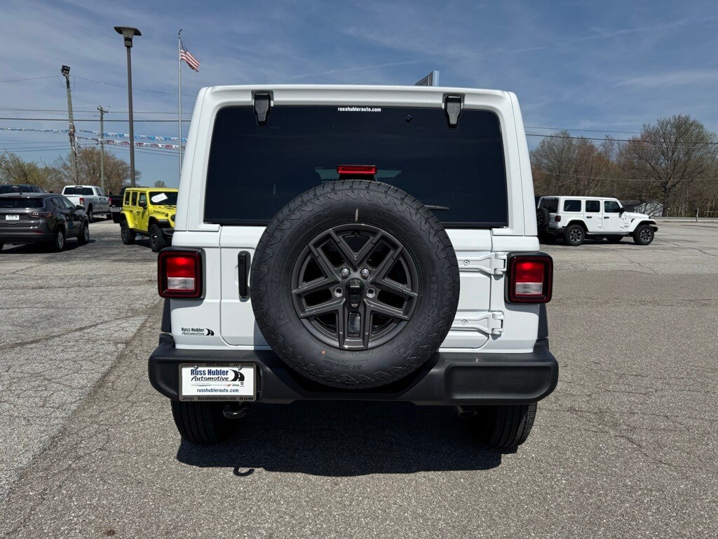 2025 Jeep Wrangler Sport S photo 4