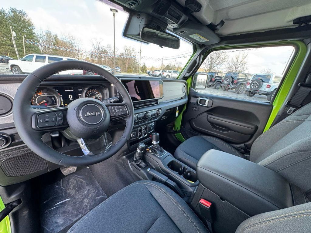 2025 Jeep Wrangler 4-Door Sport S - Photo 17