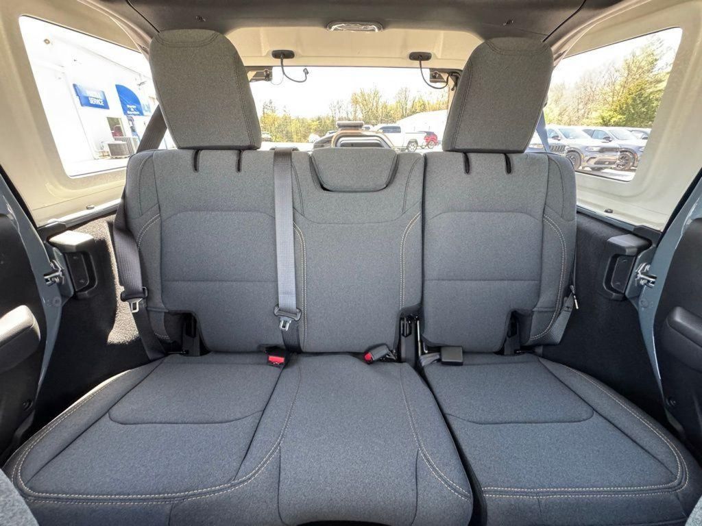 2025 Jeep Wrangler 4-Door Sport S - Photo 16