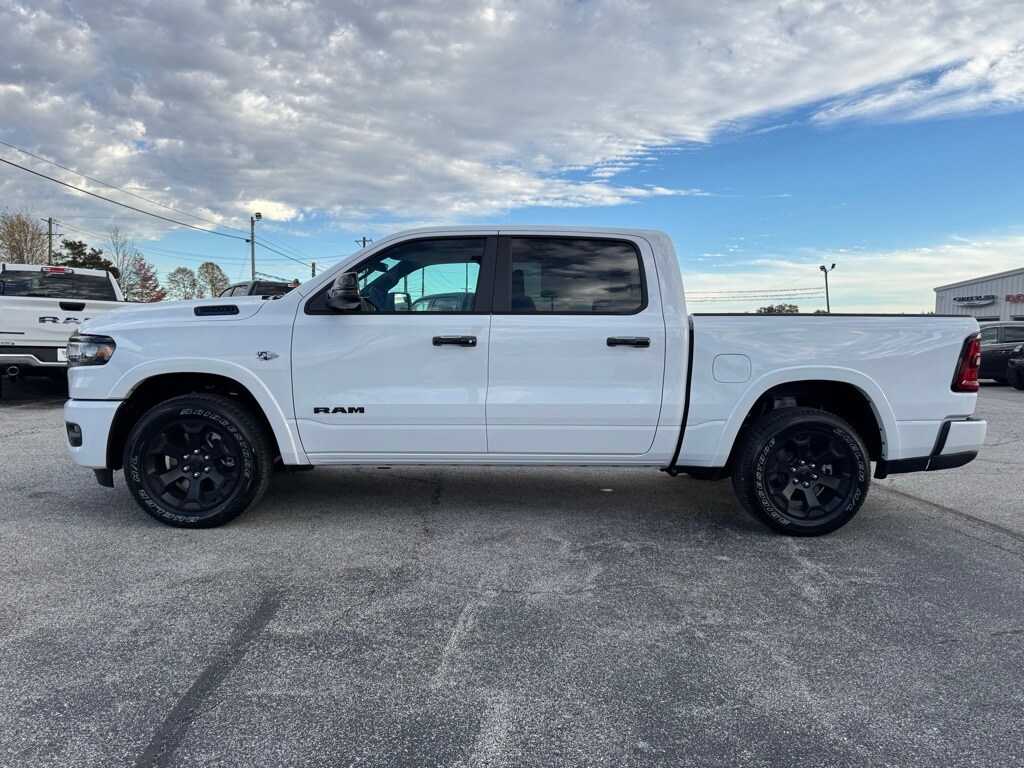 New 2026 Ram 1500 BIG HORN CREW CAB 4X4 5'7 BOX Pickup