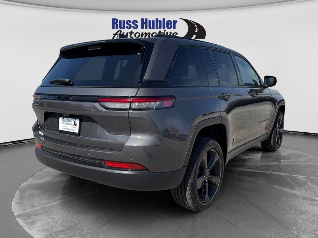 2025 Jeep Grand Cherokee Altitude - Photo 8