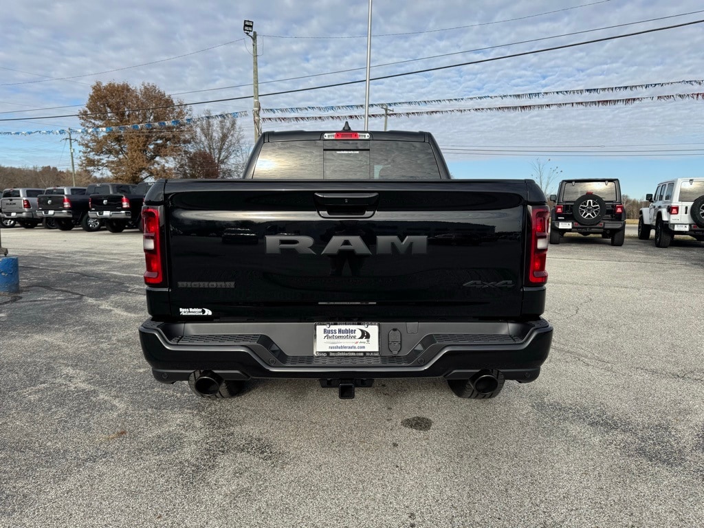 New 2026 Ram 1500 BIG HORN CREW CAB 4X4 5'7 BOX Pickup