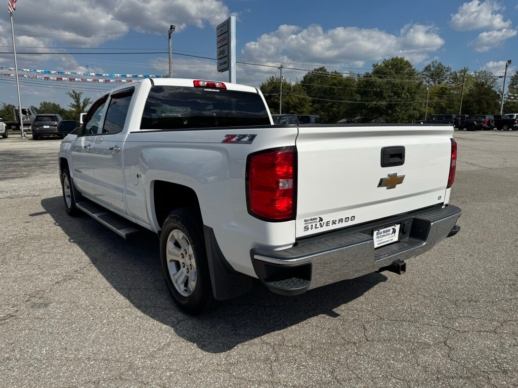 2015 Chevrolet Silverado 1500 LT photo 2