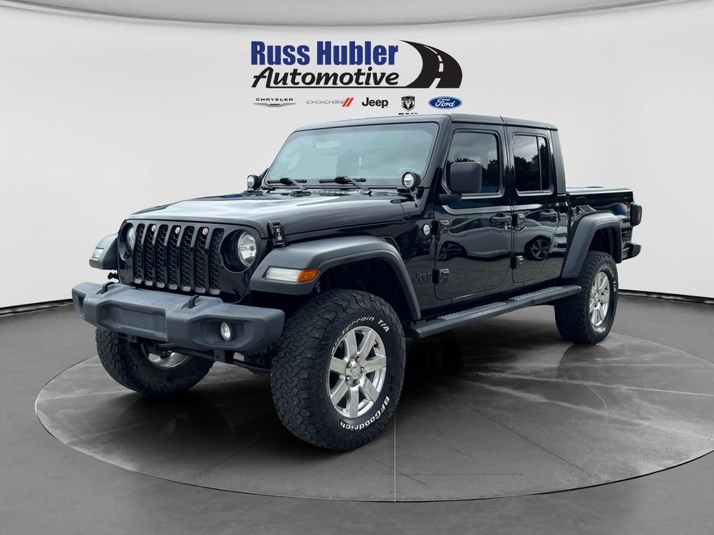 Used 2020 Jeep Gladiator Sport Truck