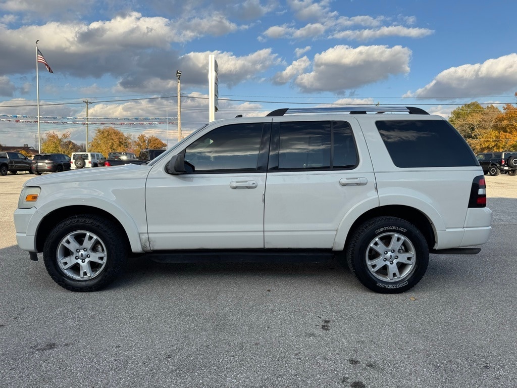 Used 2010 Ford Explorer XLT with VIN 1FMEU7DE7AUA83313 for sale in North Vernon, IN