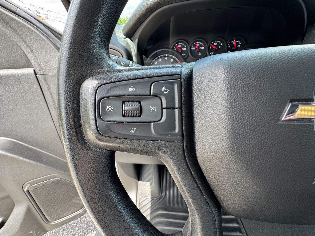 2023 Chevrolet Silverado 1500 Custom - Photo 22