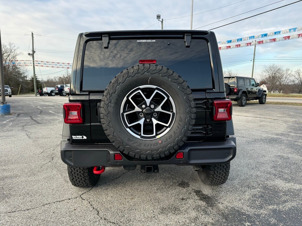 2025 Jeep Wrangler Rubicon photo 4