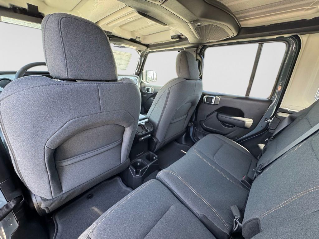2025 Jeep Wrangler 4-Door Sport S - Photo 14