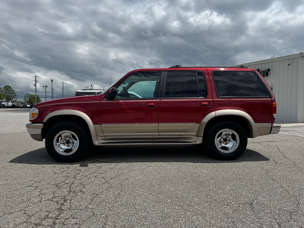 Used 1998 Ford Explorer EDDIE BAUER with VIN 1FMZU34E2WUA90610 for sale in North Vernon, IN