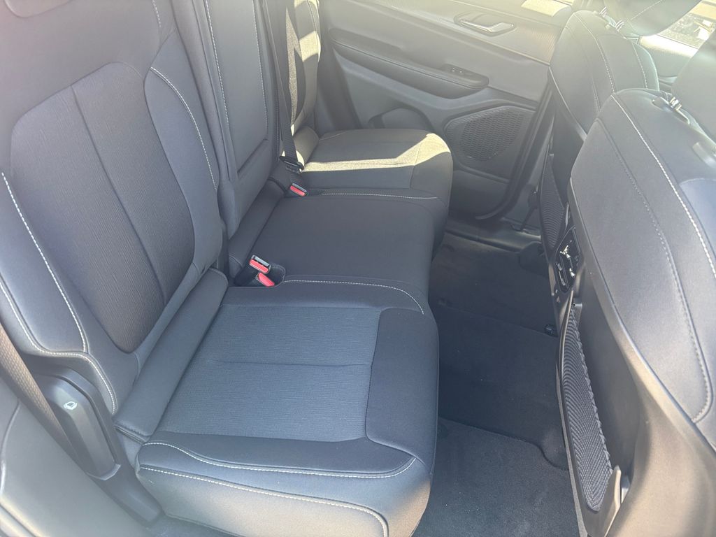 2025 Jeep Grand Cherokee Laredo - Photo 35