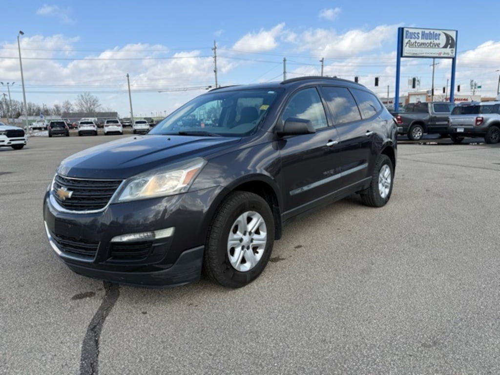 Used 2016 Chevrolet Traverse LS SUV