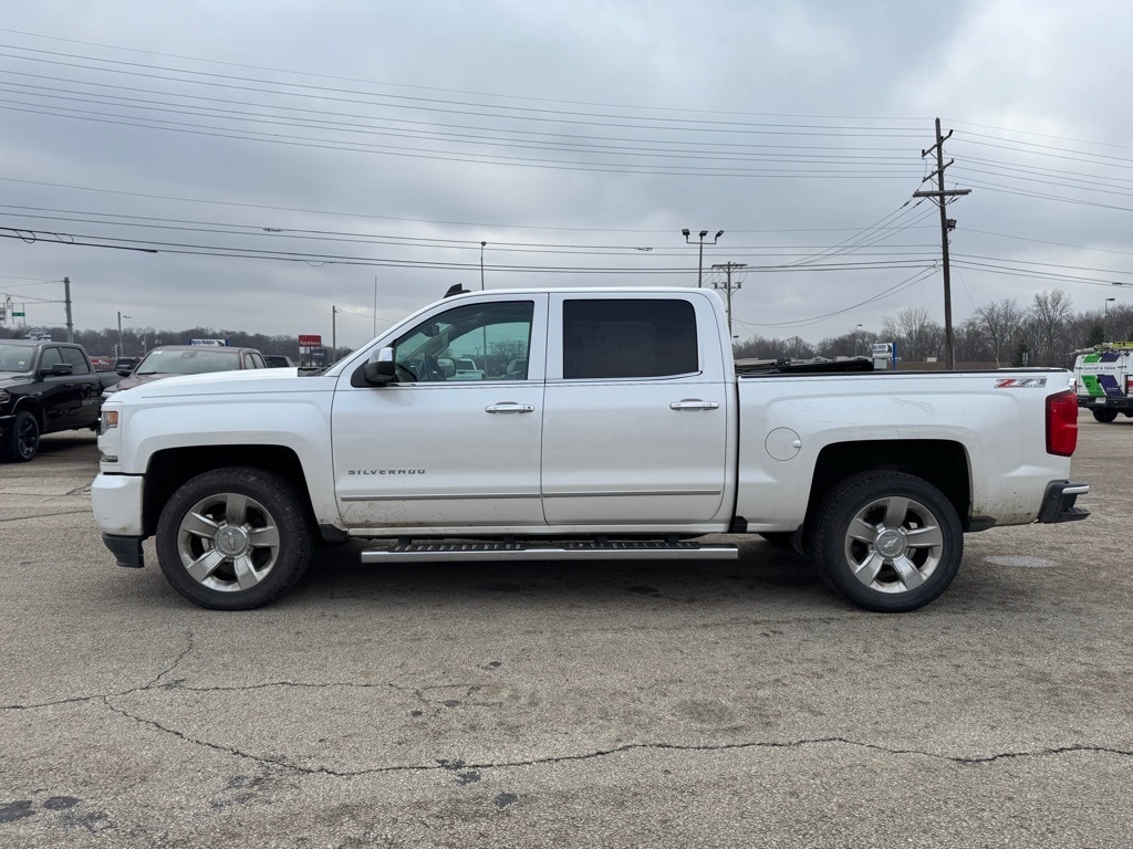 Used 2017 Chevrolet Silverado 1500 LTZ Z71 with VIN 3GCUKSEC5HG427238 for sale in New Castle, IN