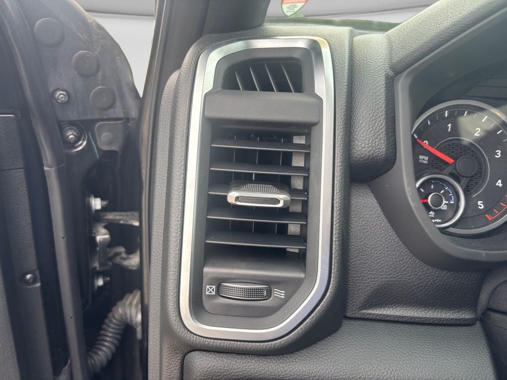 2025 RAM 2500 Big Horn - Photo 15