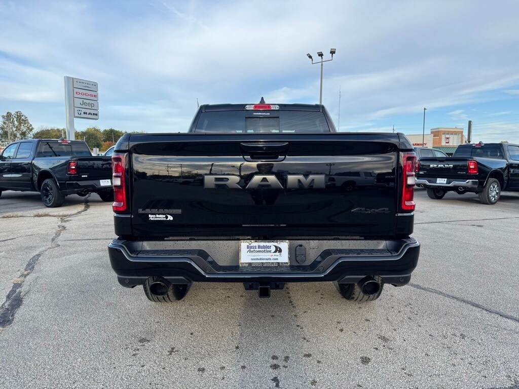 2026 Ram 1500 Laramie photo 3
